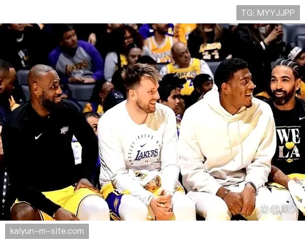 雷迪克末节换下正负值+10八村垒，争议调度致湖人卡位战惜败掘金